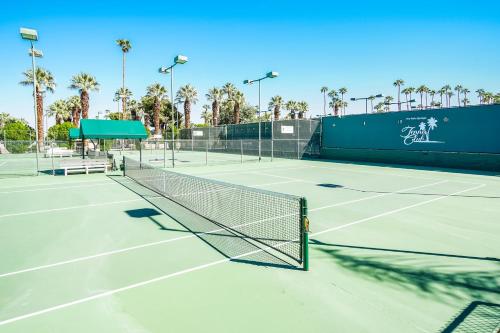 Palm Springs Tennis Club a VRI resort Main image 2